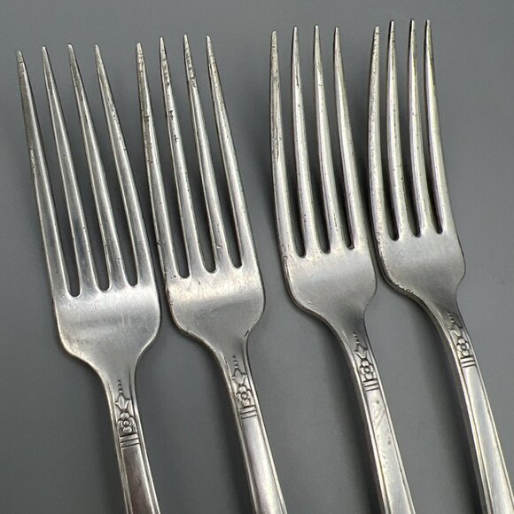 4 Dinner Forks WM A Rogers EVERLASTING A1 Plus Oneida 1940's Georgian Silverware - Picture 5 of 12